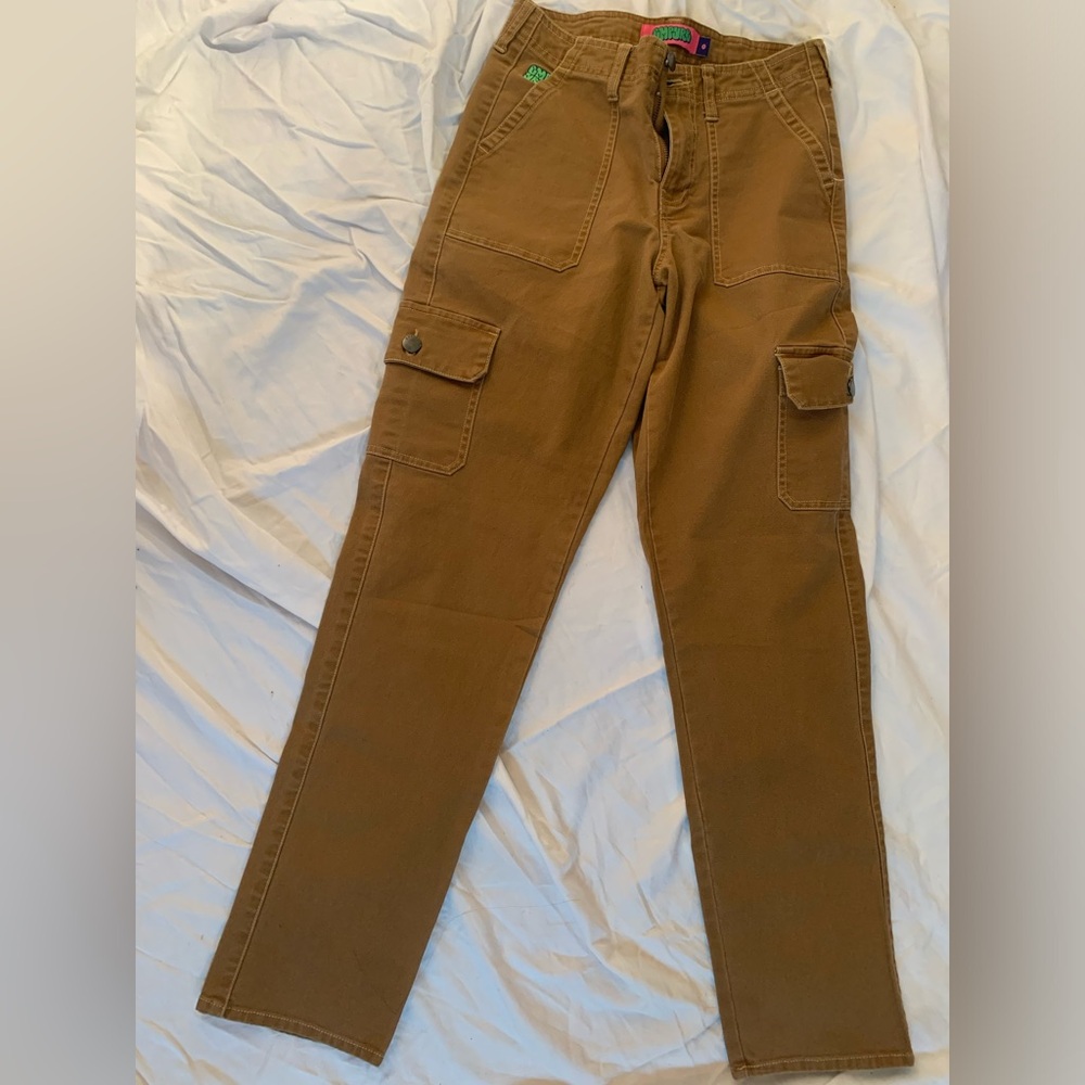 Empyre (zoomiez) Dark Beige Cargo Pants Women’s Small / Size 2